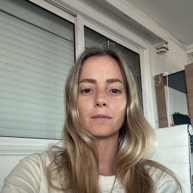 Trabajo para niñera en Montevideo: Cecilia