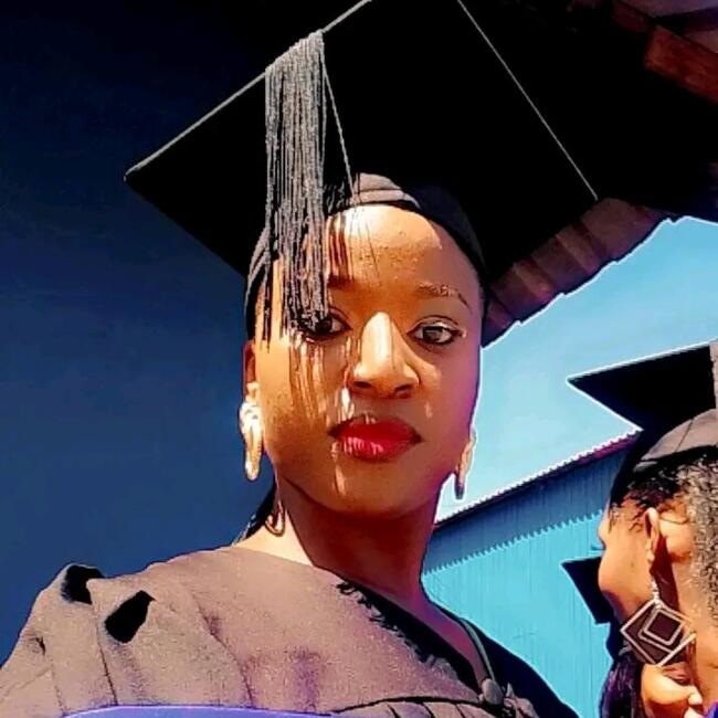 Babysitter in Alberton: Angeline