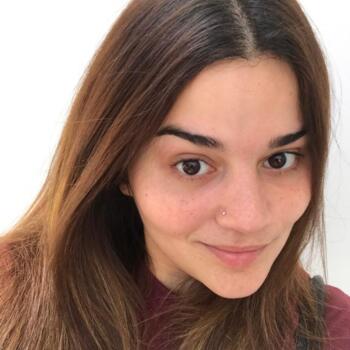 Pengasuh di Funchal: Oriana