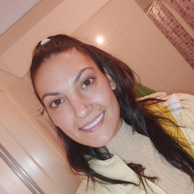 Babysitter in Córdoba: Dana Marlene Montes de Oca