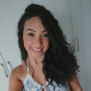 Babysitter in Cacoal: Daiane