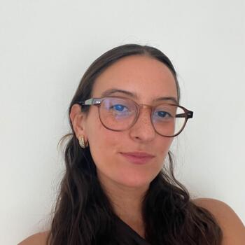 Babysitter em Vila Nova de Famalicão: Joana