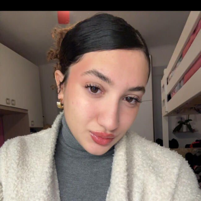 Babysitter in Settimo Milanese: Noemi