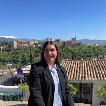Canguro en Villena: Marta