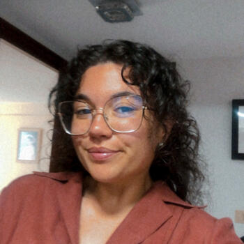 Babysitter in Burgos: MIRIAM