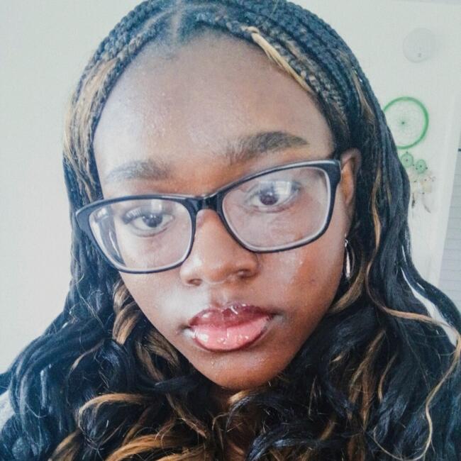 Babysitter in Miami: Keianna