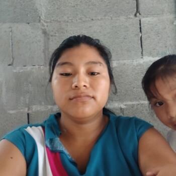 Babysitter in Pacora: Elayne