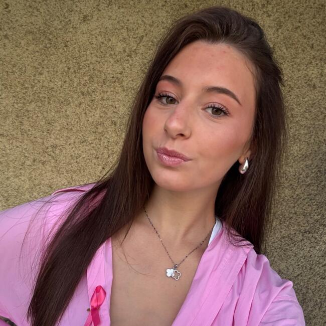 Babysitter in Perpignan: Pauline