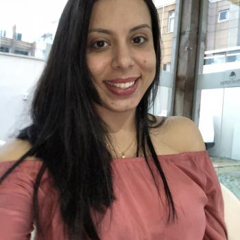 Emprego de babá Belo Horizonte: emprego de babá Jasmine
