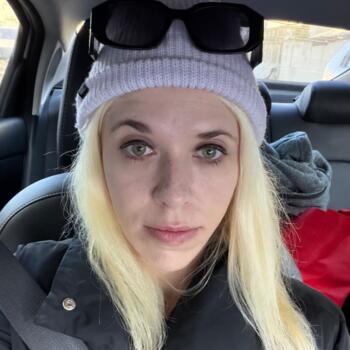 Babysitter in Incheon: Anett