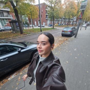 Oppas in Rotterdam: Mariana