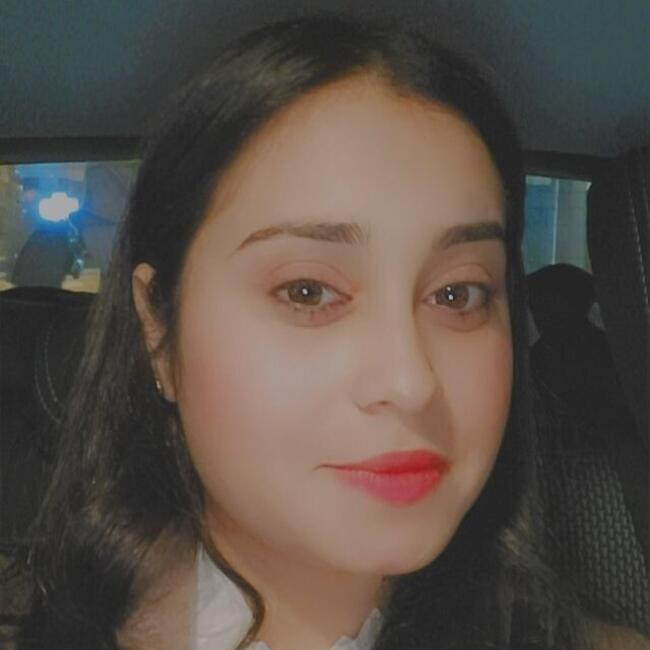 Babysitter in Toulouse: Hanane