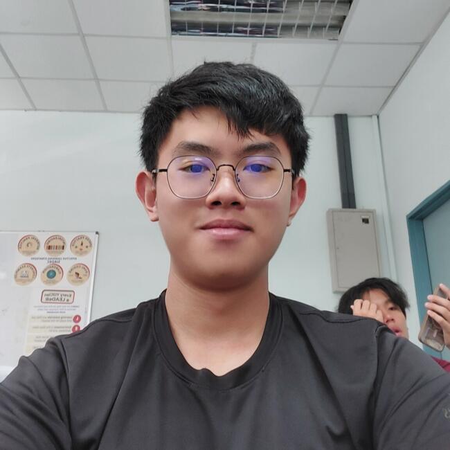 Babysitter in Singapore: Bryan