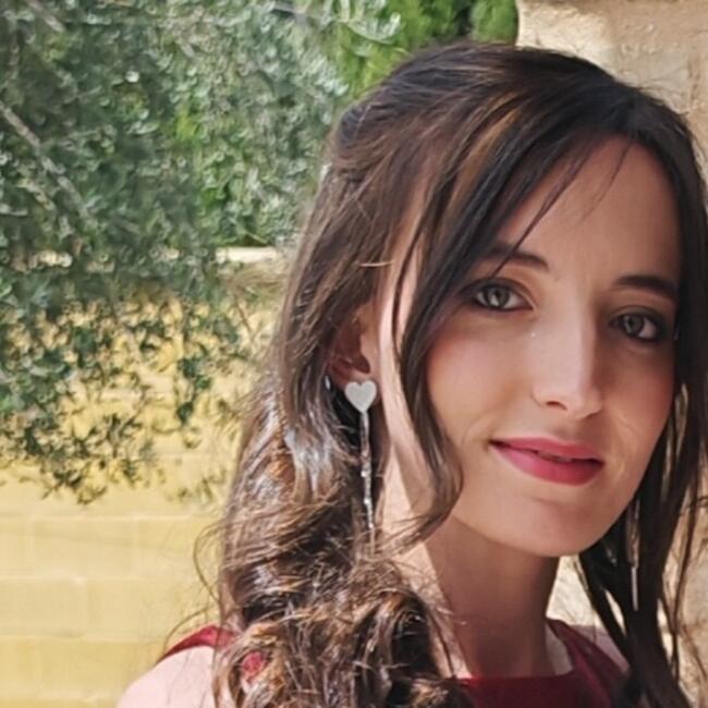Canguro en Almendralejo: Jennifer