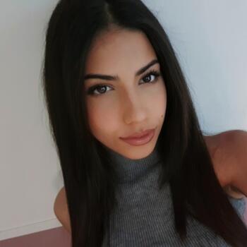 Babysitter in Marino: Alicia