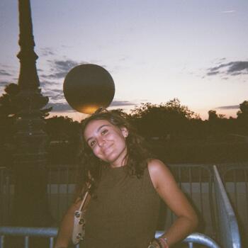 Babysitter in Décines-Charpieu: Enna