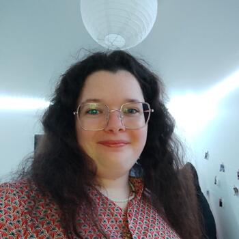 Niñera en Auray: Léa