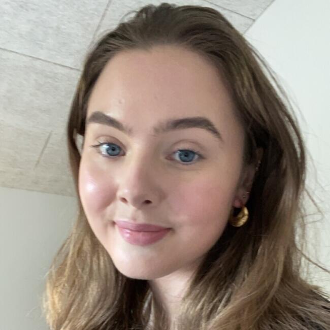 Babysitter in Odense: Elina Vinding