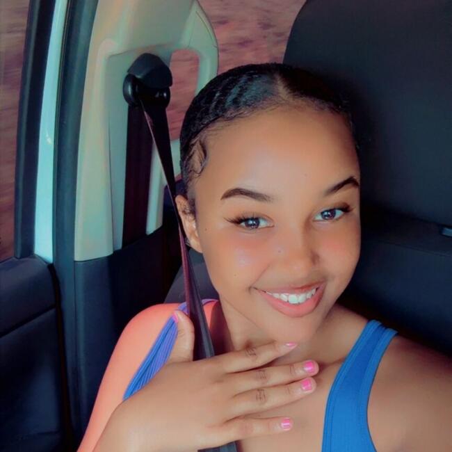 Babysitter in Richards Bay: Sbonga