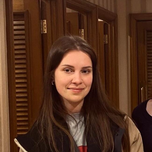 Babysitter in Melbourne: Kateryna