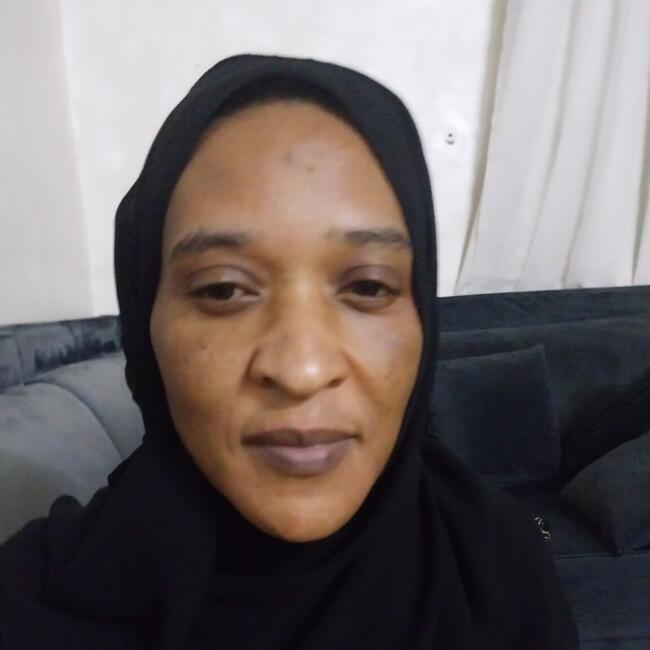 مربية أطفال في الدمام: Jane