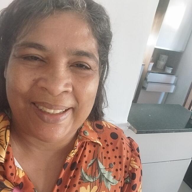 Babysitter in Volta Redonda: Marta