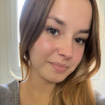 Babysitter Pacy-sur-Eure: Louyssia