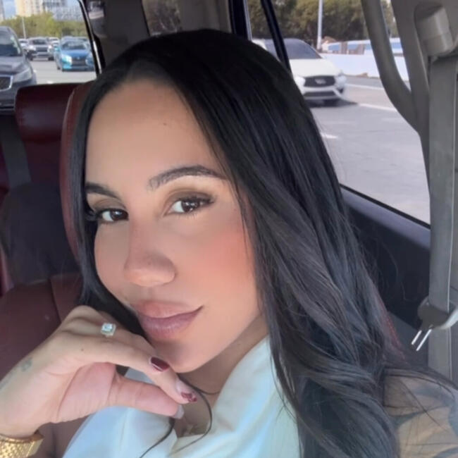 Babysitter in Bayamón: Karla