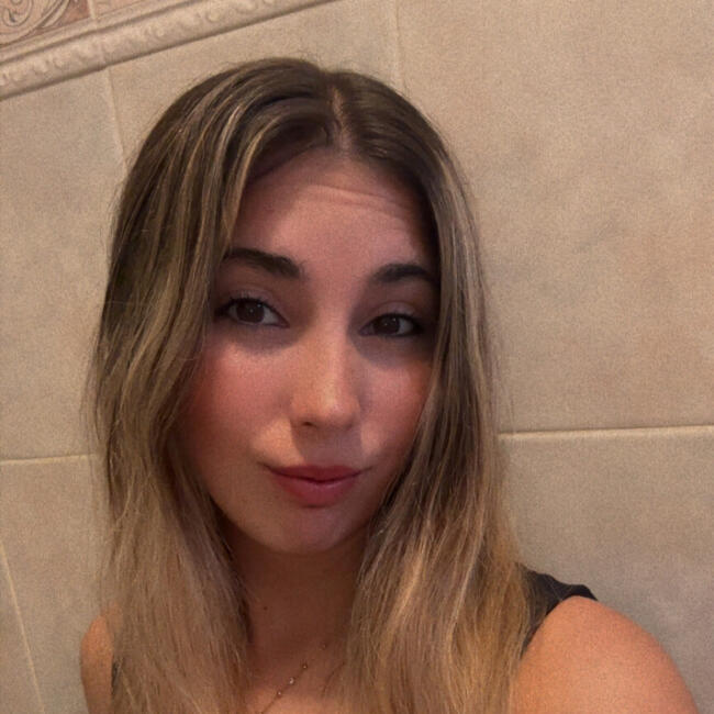 Babysitter in Frontignan: Océane