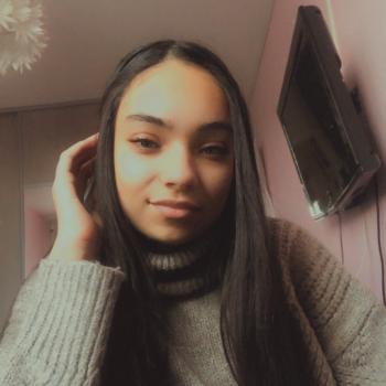 Baby-sitter Vénissieux: Jihane