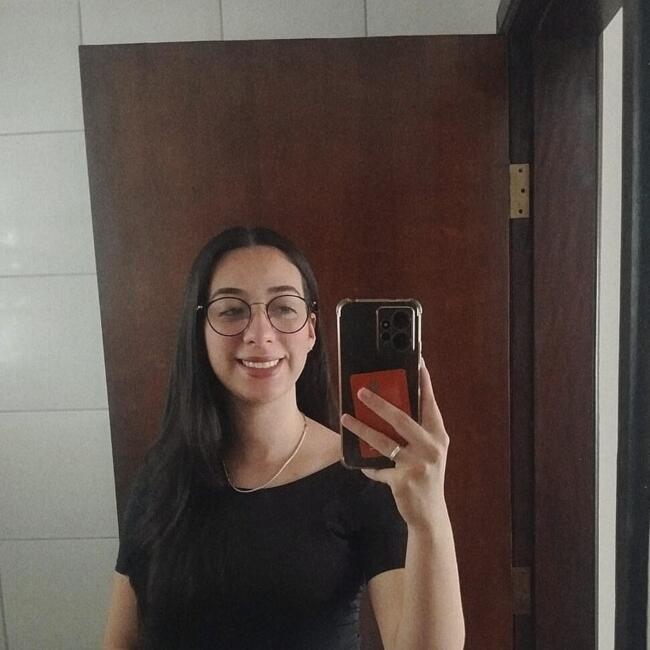 Babysitter in Dourados: Tauany