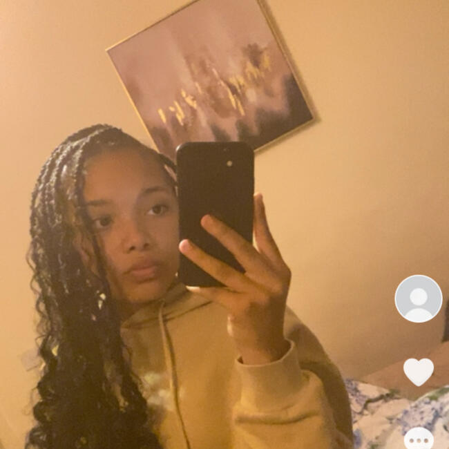 Babysitter in Lucan: Zara