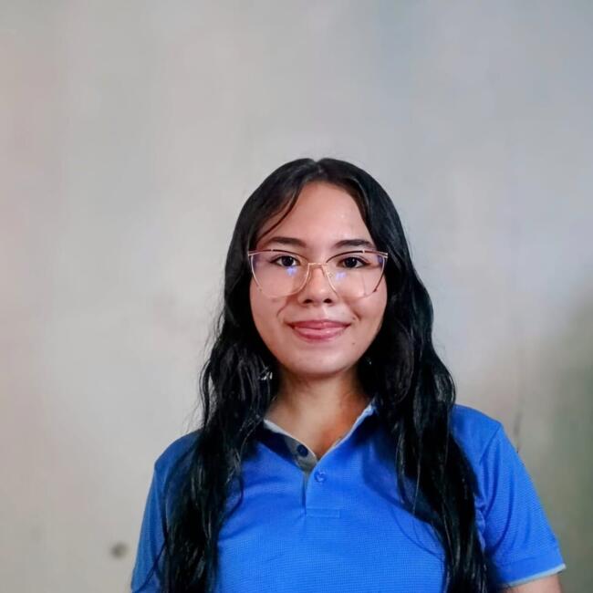 Babysitter in Choloma: Lizy Marbely