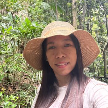 Babysitter in Brisbane: Joan