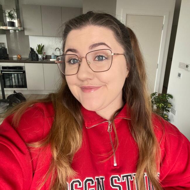 Babysitter in Surbiton: Zoe