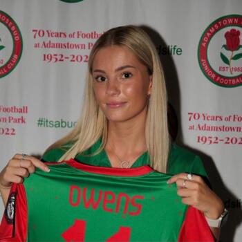 Babysitter in Newcastle: Mia