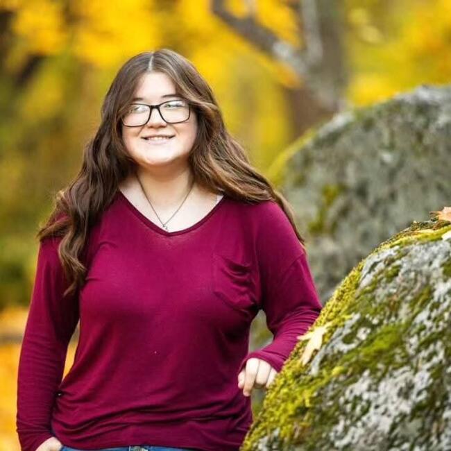 Babysitter in Medford (Oregon): Leticia