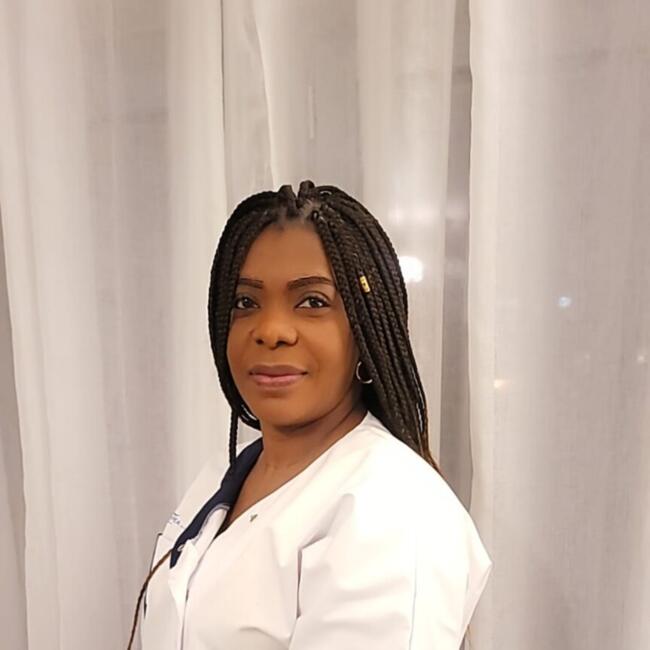 Babysitter in Bagneux: Chloe