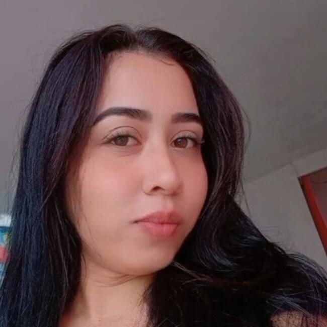 Babysitter in L'Hospitalet de Llobregat: Adriana carolina