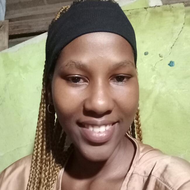 Babysitter in Cape Town: Anelisiwe