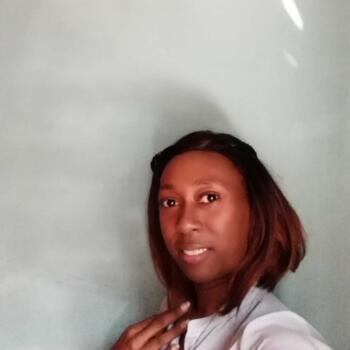 Nanny in Castres: Sabrina