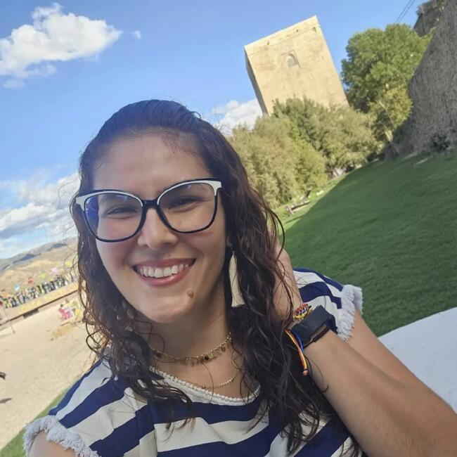 Babysitter in Jaén: Greyla Sanchez