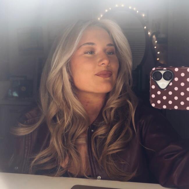 Babysitter in Absecon: Hannah