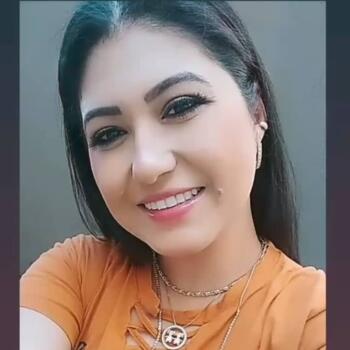 Babysitting job in Divinópolis: babysitting job Brenda