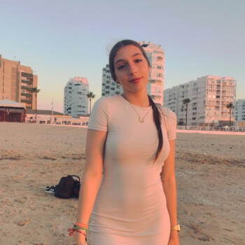 Babysitter Dos Hermanas: Olga