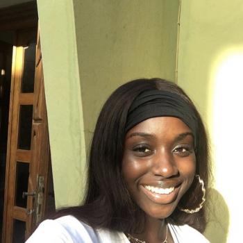 Babysitter in Saint-Gilles: Aïda