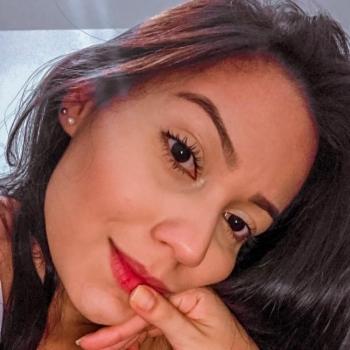 Emprego de babá em Rio Verde: emprego de babá Karine