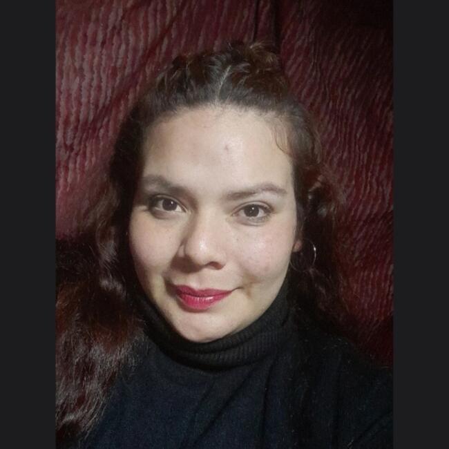 Niñera en Quilmes: Flor