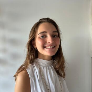 Babysitter in Pibrac: Salomé