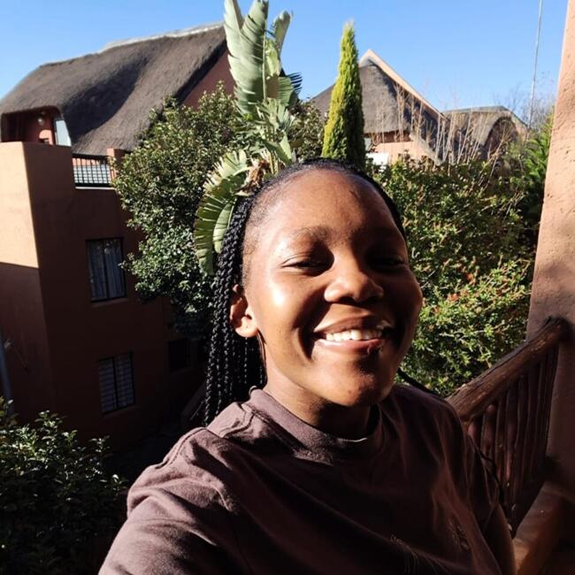 Babysitter in Germiston: Mbali Khosi